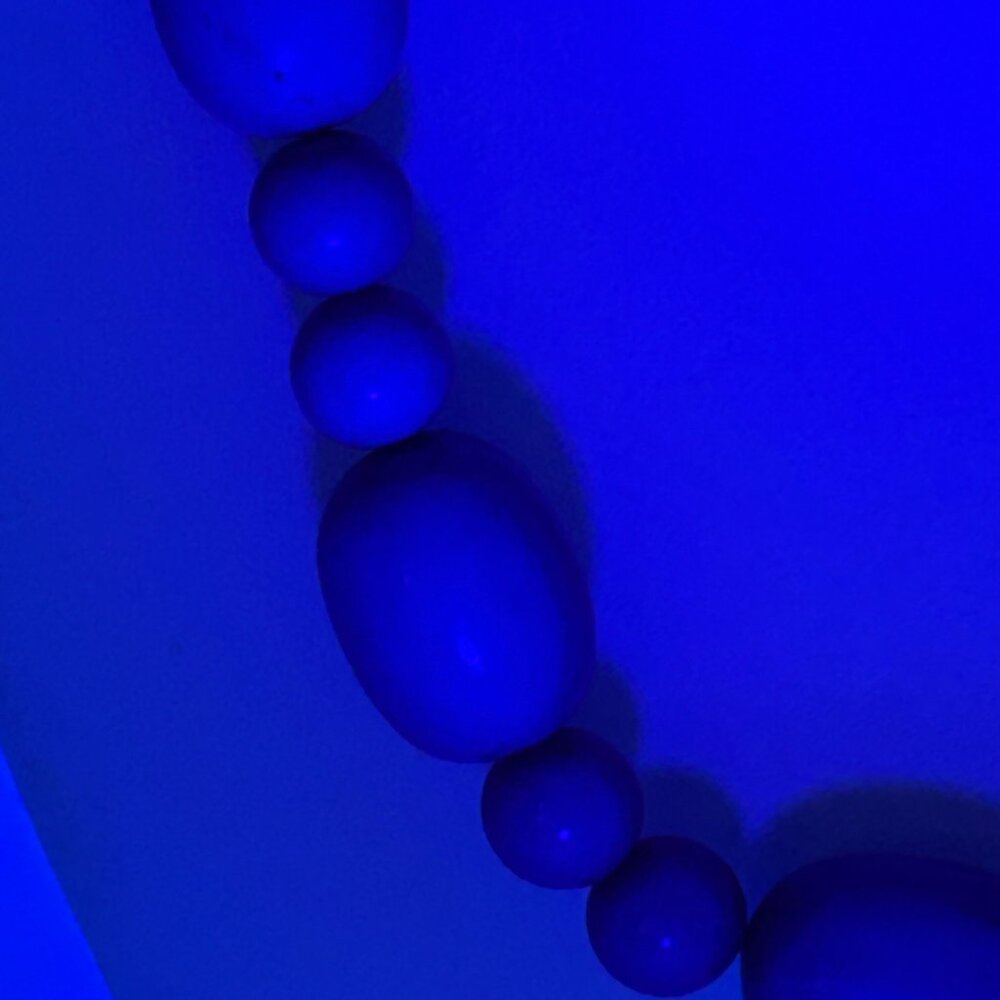 Pink Acrylic Beaded Necklace Oval Round Beads Glow Under UV Light 20" Statement - Picture 3 of 13